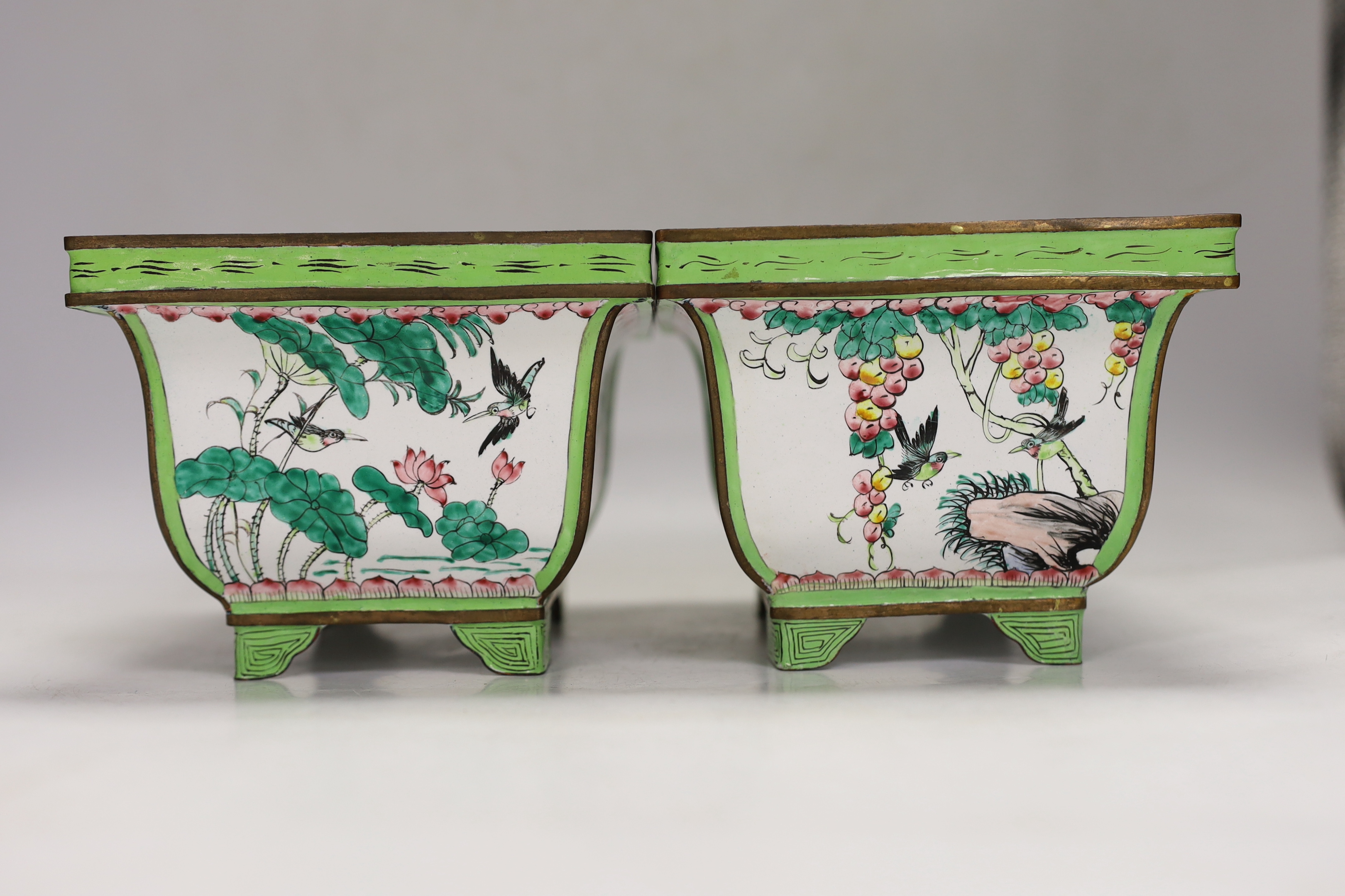 A pair of 20th century Chinese Guangzhou enamel planters, 21cm wide